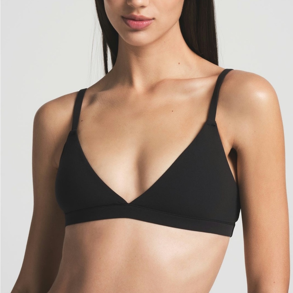 SKIMS Fits Everybody Black Triangle Bralette